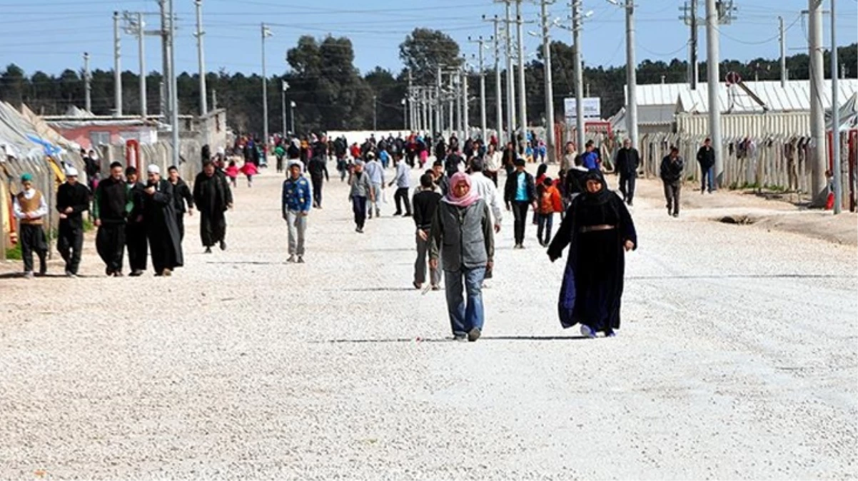 AB'den Türkiye'deki Suriyeliler için 1 milyar avroluk destek