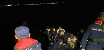 İzmir'de 90 düzensiz göçmen kurtarıldı, 103 düzensiz göçmen yakalandı